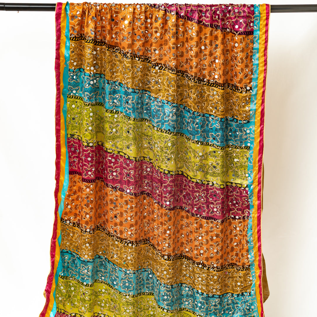 Mehfil Roshni - محفلِ روشنی - Festive Radiance Dupatta